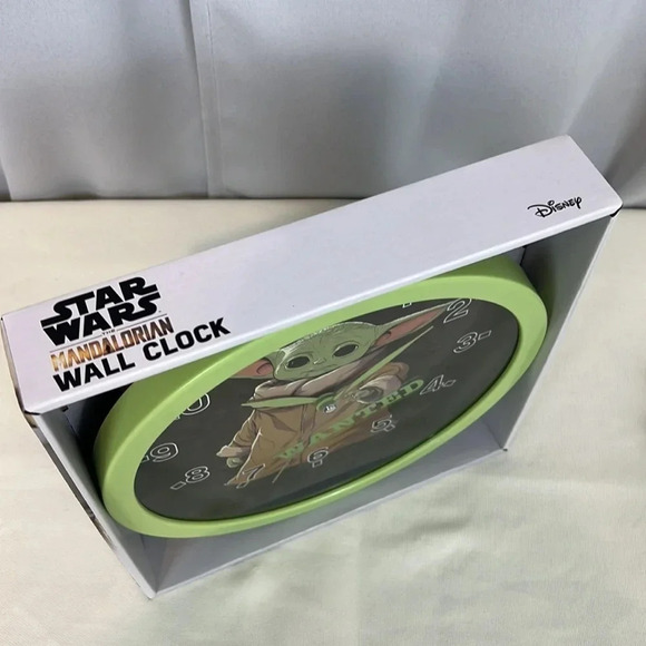New Star Wars The Mandalorian Grogu Wanted Wall Clock - Picture 3 of 5